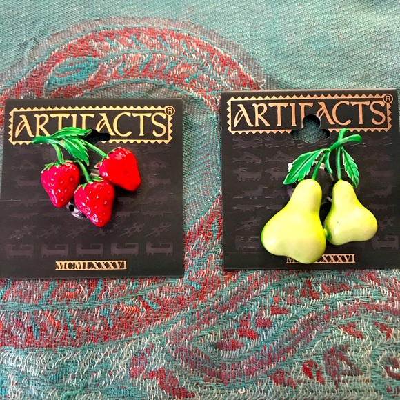 Artifacts Jewelry - NWT Vintage Artifacts Fruit Brooches, Marked 1986
